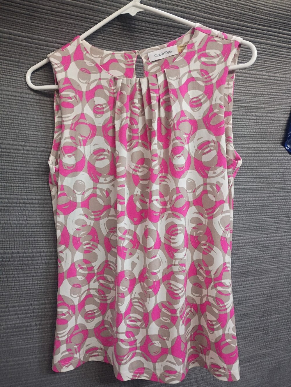 Calvin Klein Pink Geometric Pleated Neck Blouse Tank